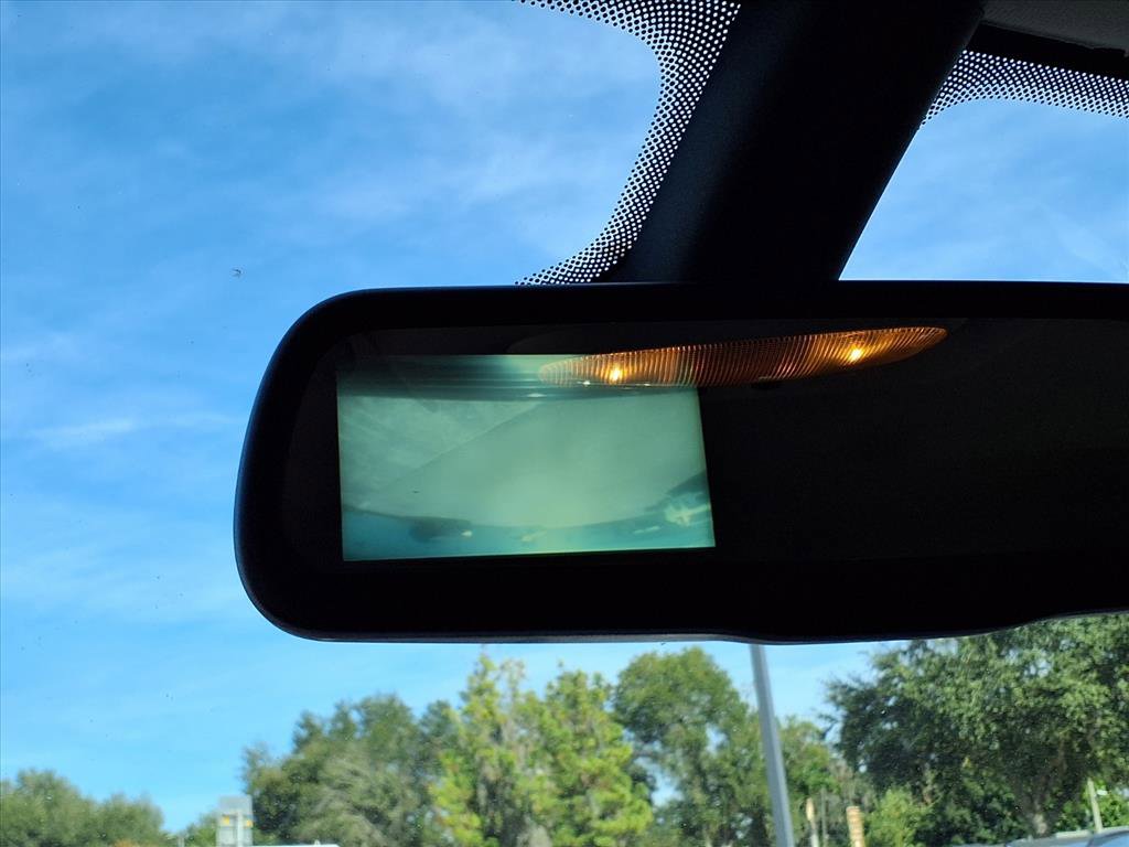 Used 2020 Dodge Journey SE image 9