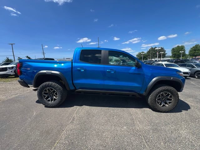 Used 2023 Chevrolet Colorado ZR2 w/ ZR2 Convenience Package III AWD/4WD image 4