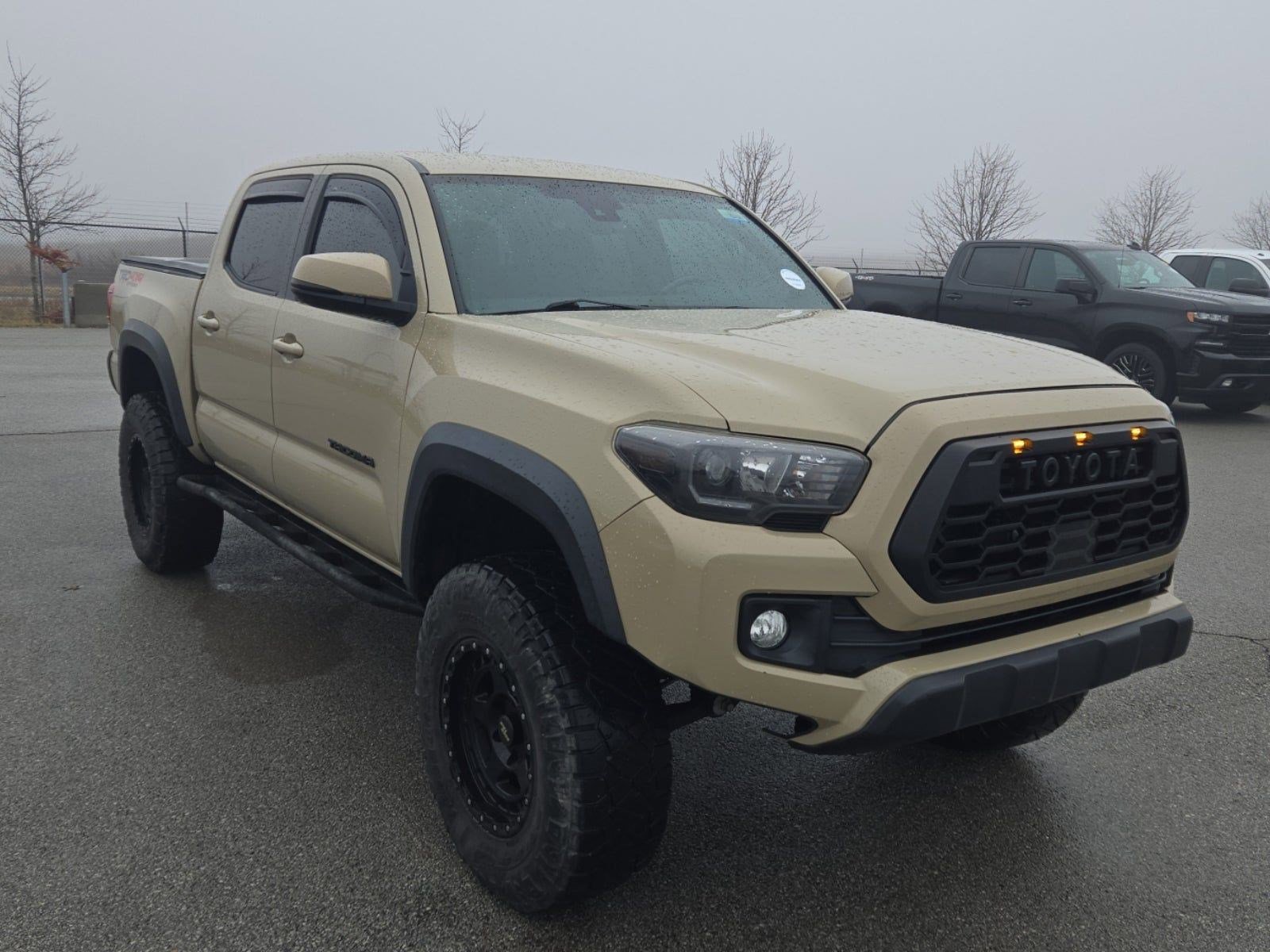 Used 2019 Toyota Tacoma TRD Off-Road image 3