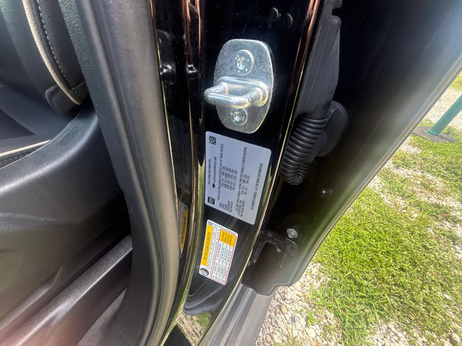 Used 2024 GMC Yukon XL SLT RWD image 20