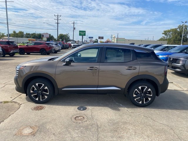 New 2026 Nissan Kicks SV w/ SV Premium Package image 3