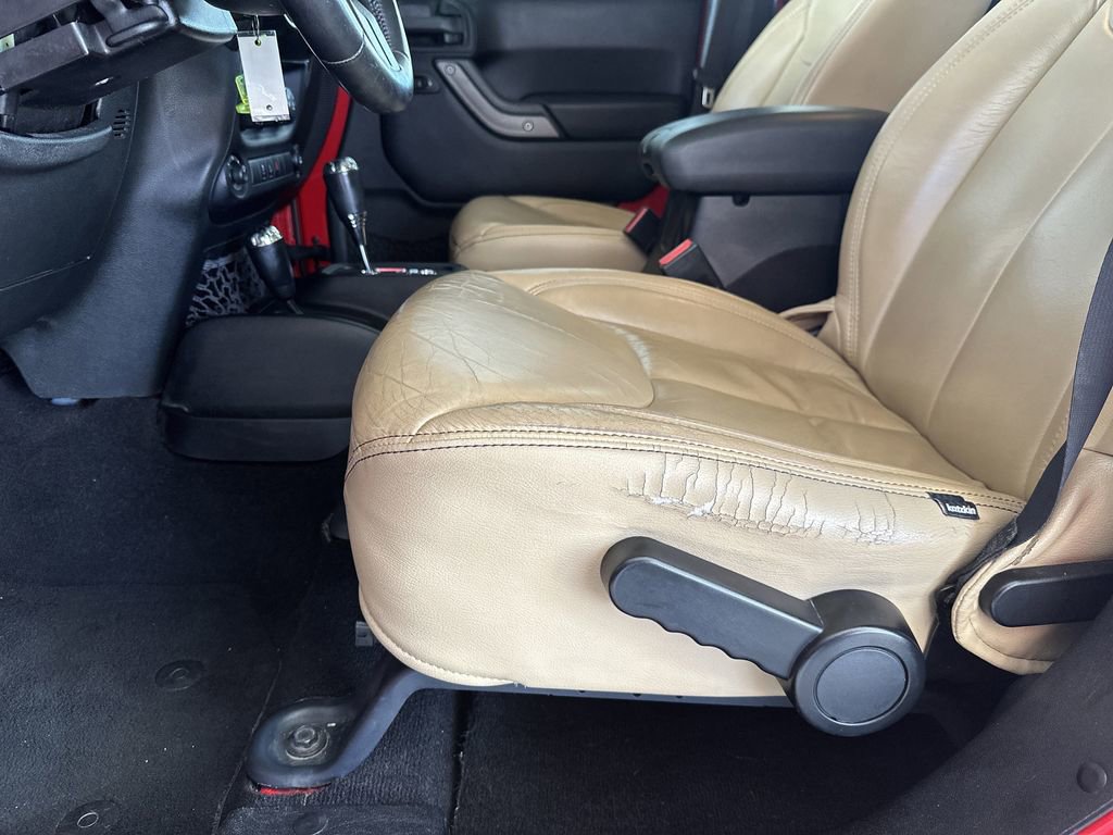 Used 2014 Jeep Wrangler Unlimited Sport w/ Quick Order Package 24S image 13