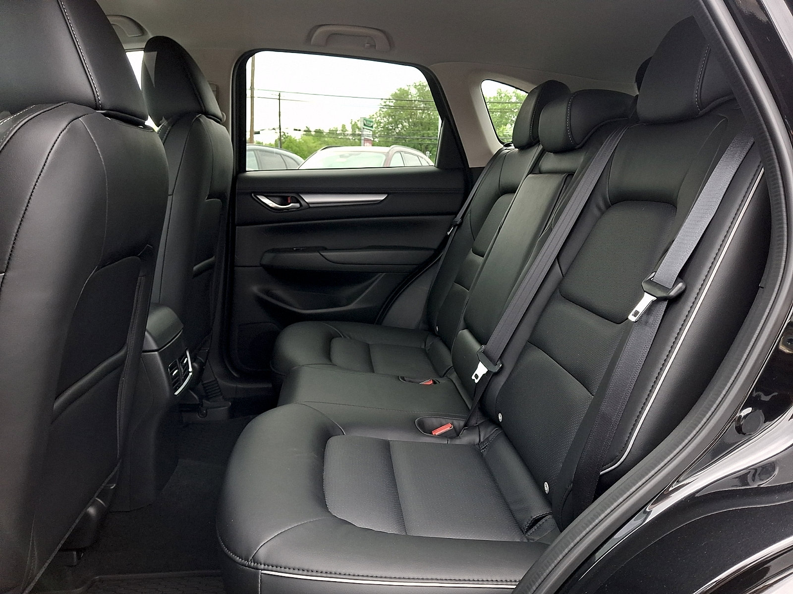Certified 2025 MAZDA CX-5 AWD 2.5 S w/ Select Package image 12