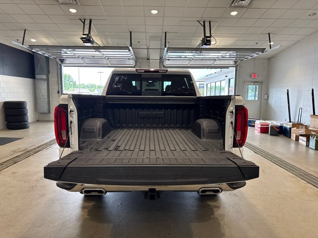 New 2026 GMC Sierra 1500 SLT w/ SLT Premium Plus Package AWD/4WD image 16