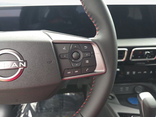 New 2027 Nissan Sentra SR w/ Floor Mat Package FWD image 18
