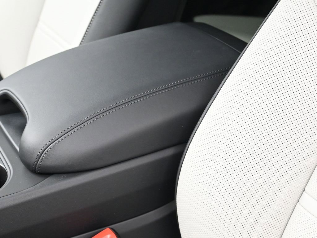 New 2026 Porsche Cayenne E-Hybrid Coupe image 21