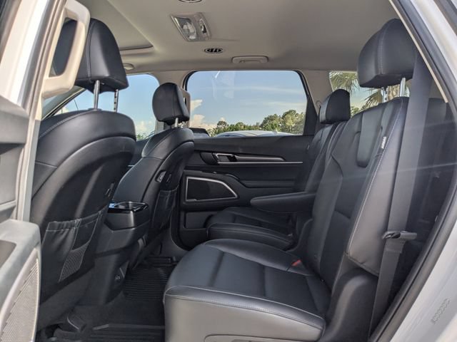 Certified 2024 Kia Telluride S w/ S Sunroof Package FWD image 18