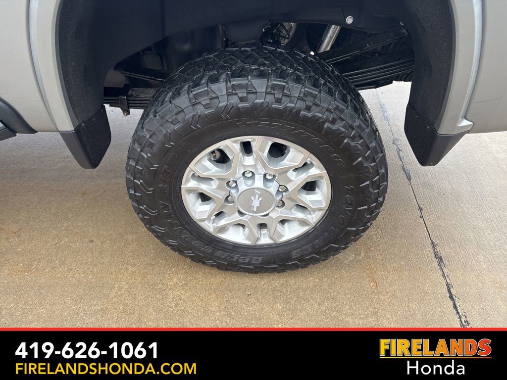Used 2024 Chevrolet Silverado 3500 High Country w/ Technology Package image 71
