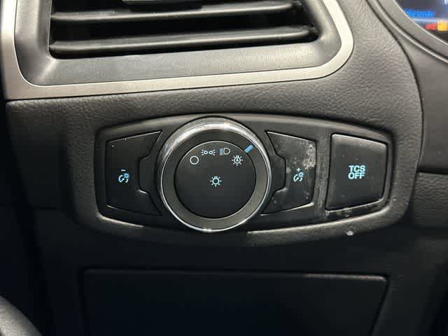 Used 2024 Ford Edge SEL AWD/4WD image 19