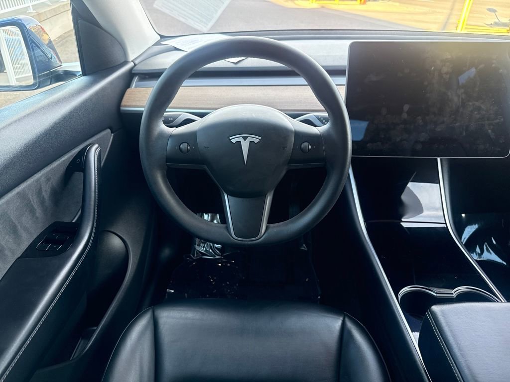 Used 2021 Tesla Model Y Long Range image 17