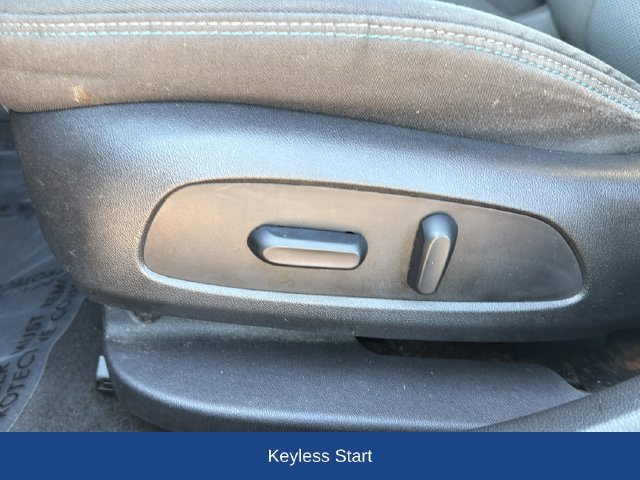 Used 2018 Chevrolet Cruze LT w/ Sun And Sound Package FWD image 22
