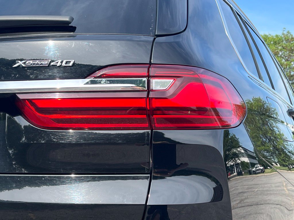 Used 2020 BMW X7 xDrive40i w/ Cold Weather Package AWD/4WD image 15