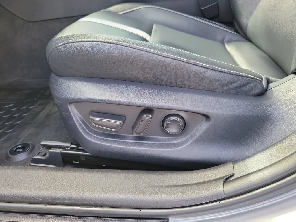 Used 2025 Toyota Camry LE FWD image 22