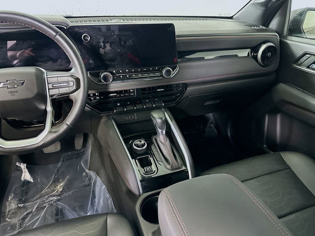 Used 2023 Chevrolet Colorado Z71 w/ Z71 Convenience Package 2 image 19