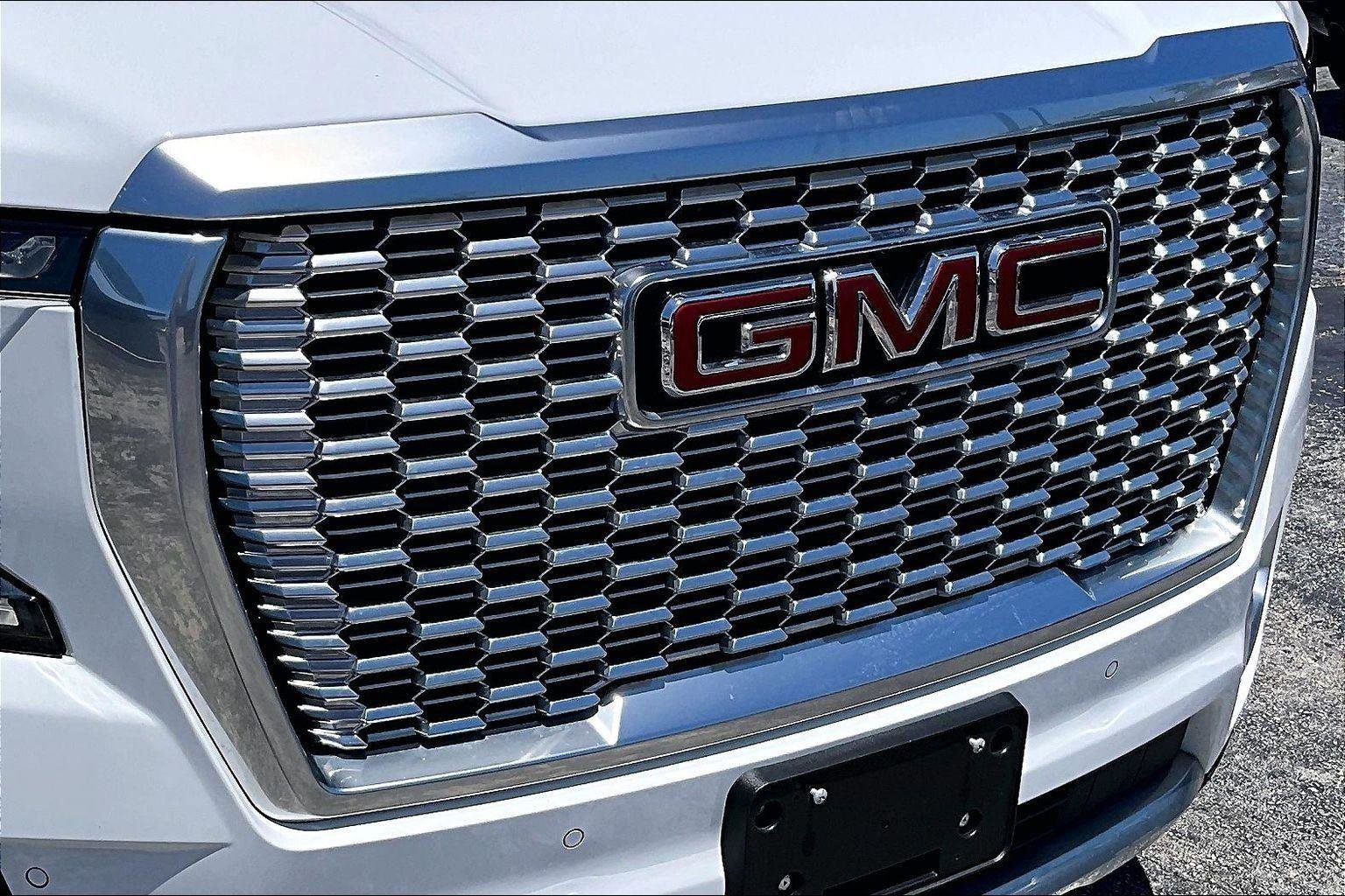 Used 2024 GMC Yukon Denali w/ Max Trailering Package AWD/4WD image 36