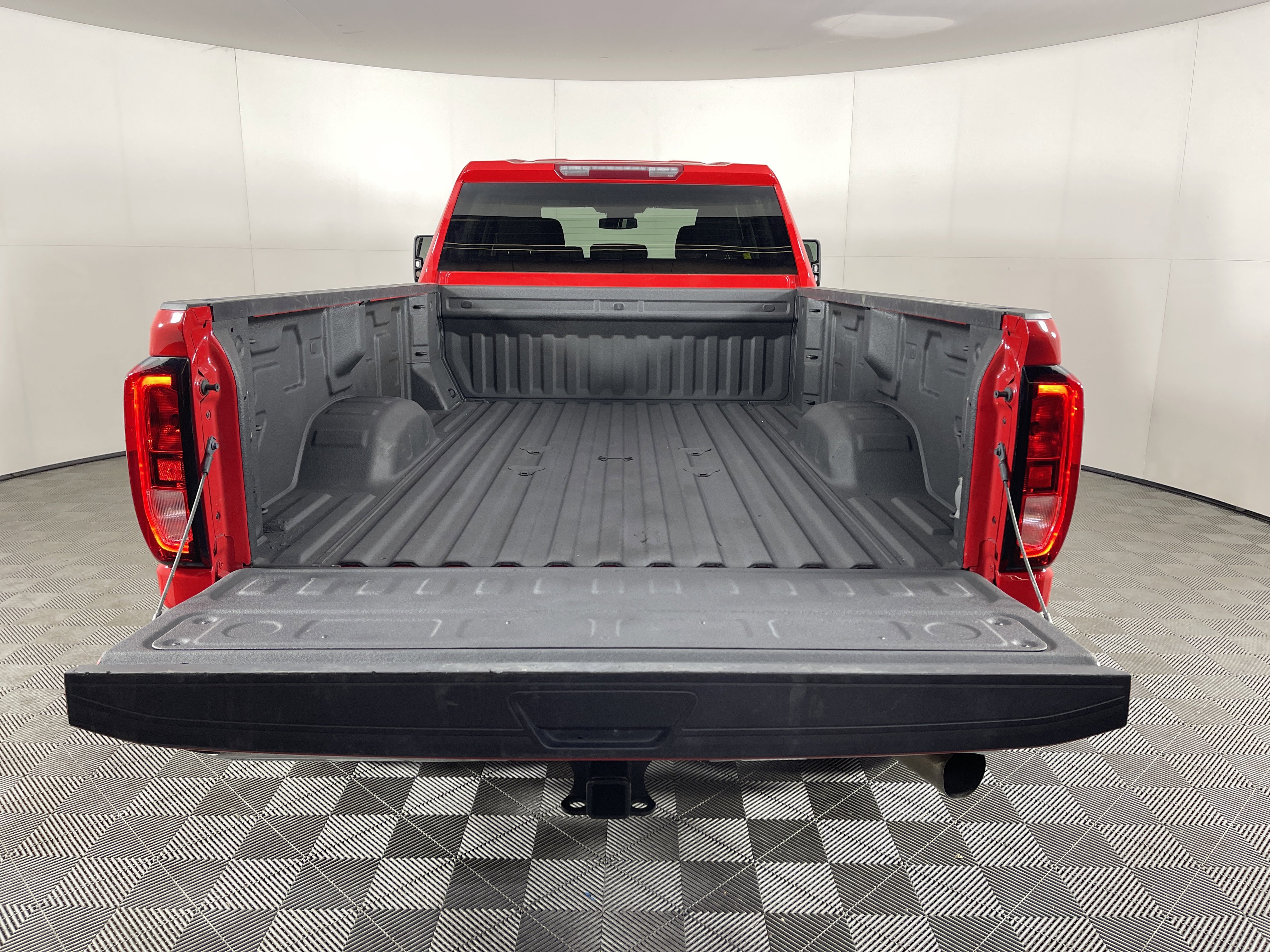 Used 2024 GMC Sierra 2500 Pro image 8