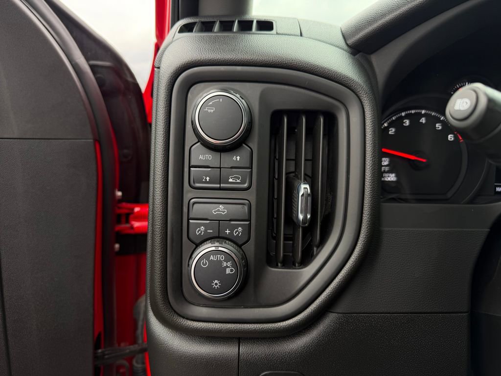 Used 2024 Chevrolet Silverado 1500 Custom w/ LPO, Dark Essentials Package image 22