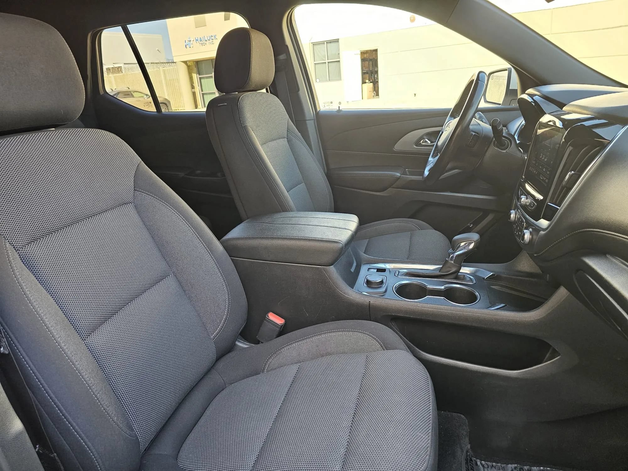 Used 2022 Chevrolet Traverse LT AWD/4WD image 21