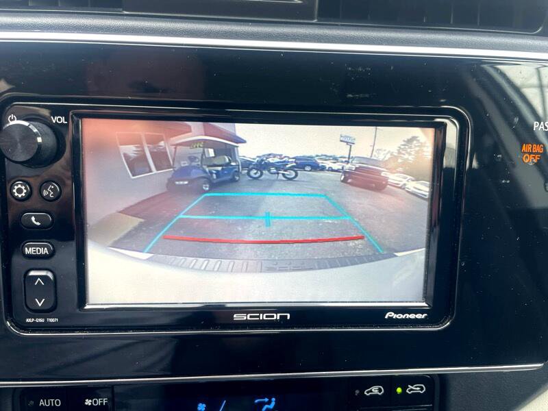 Used 2016 Scion iM image 19