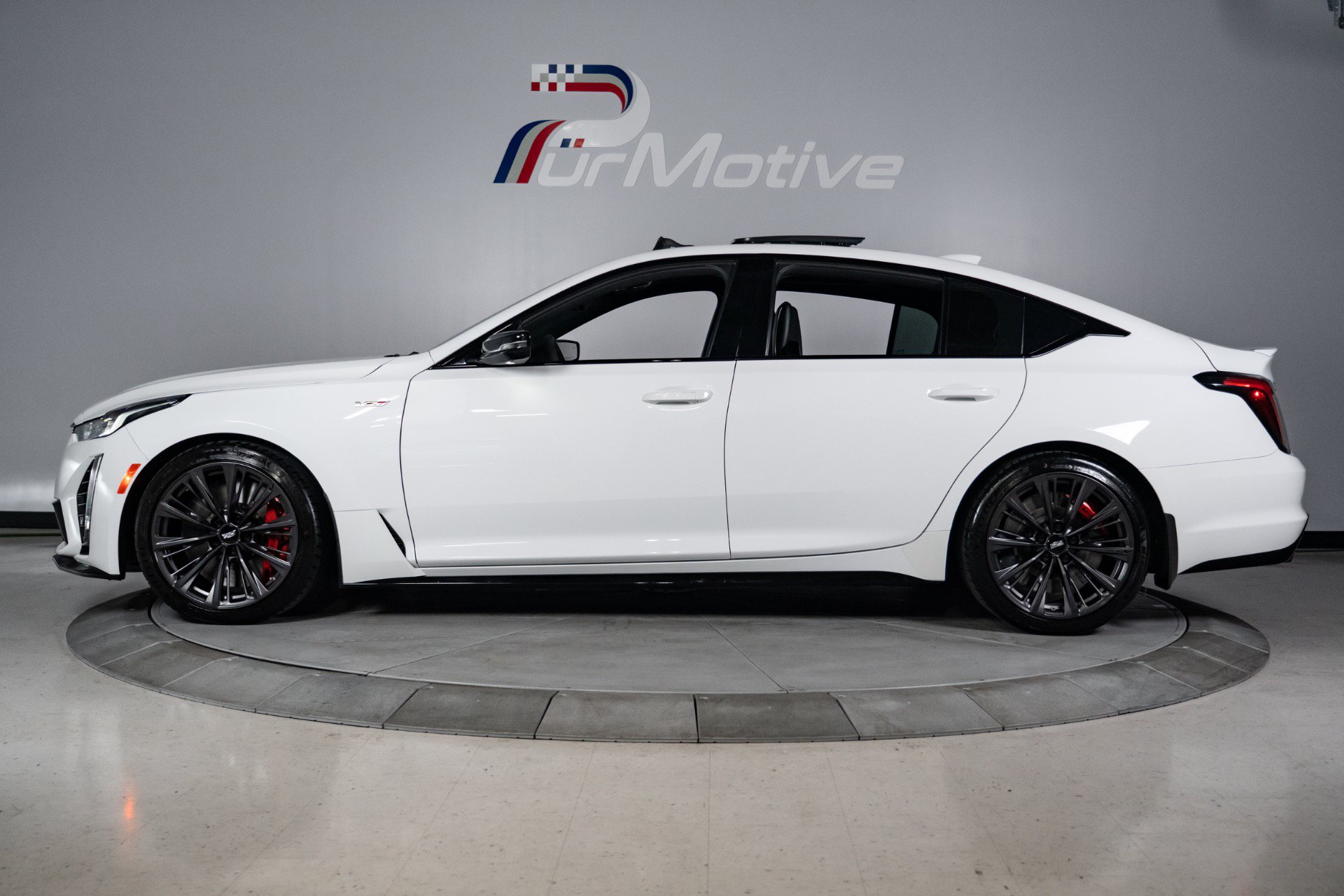 Used 2023 Cadillac CT5 V Blackwing RWD image 2