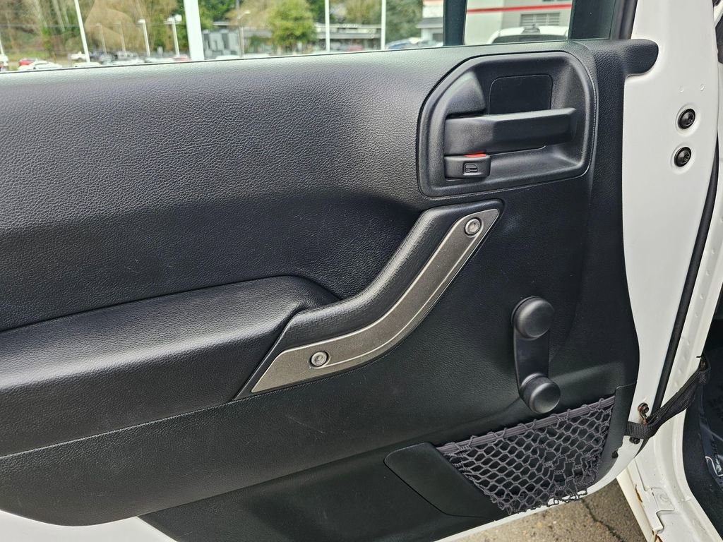 Used 2018 Jeep Wrangler Sport image 19