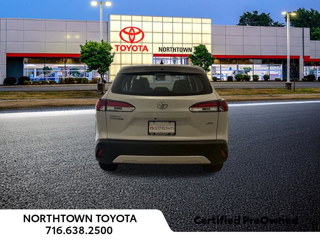 Used 2023 Toyota Corolla Cross L image 14
