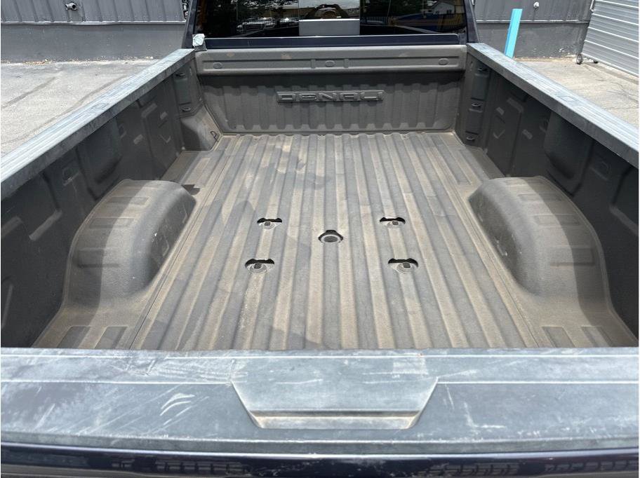 Used 2024 GMC Sierra 2500 Denali Ultimate w/ Max Trailering Package image 10