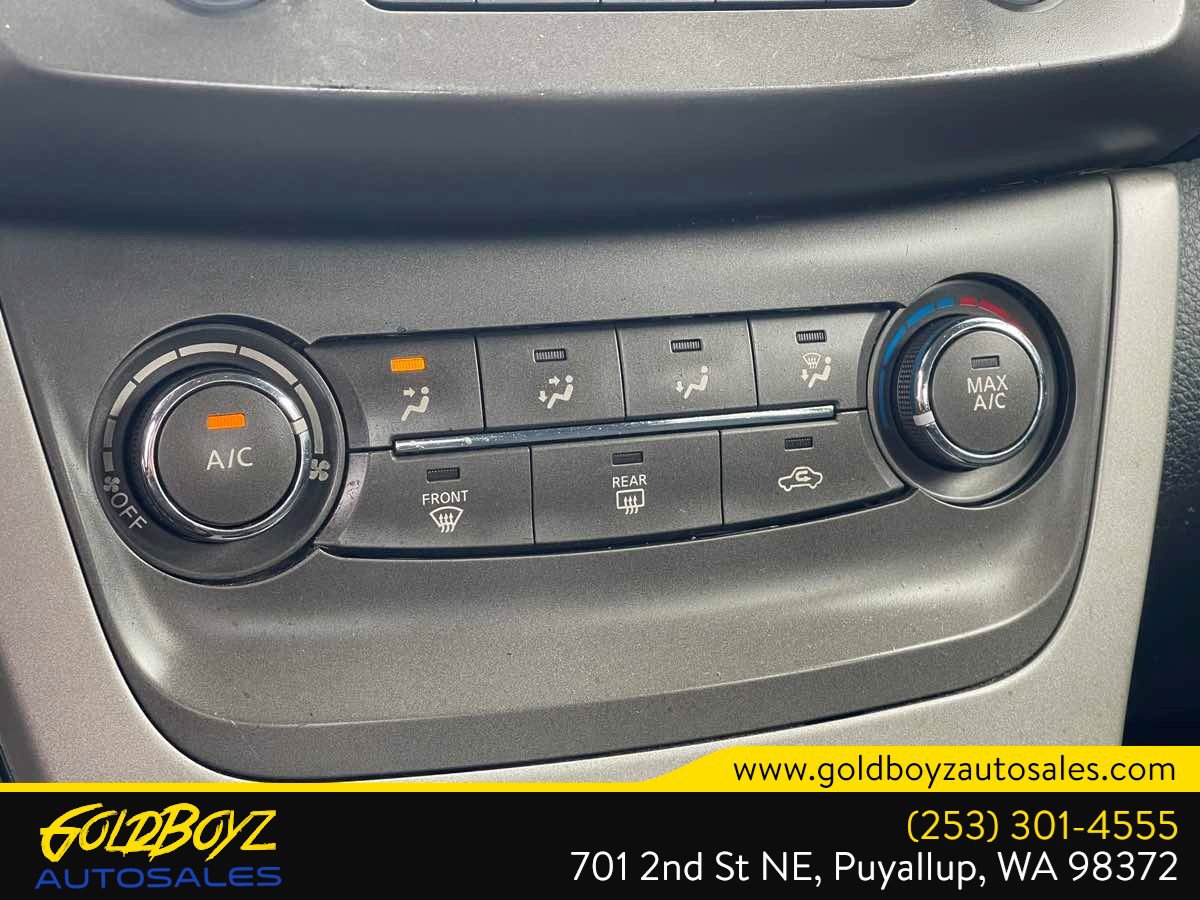 Used 2013 Nissan Sentra S FWD image 18