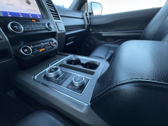 Used 2021 Ford Expedition Max XLT image 11