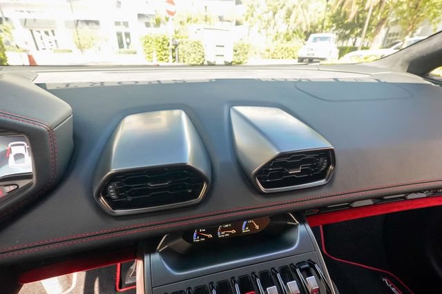 Used 2015 Lamborghini Huracan LP 610-4 AWD/4WD image 68