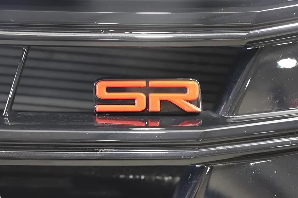 Used 2023 Nissan Versa SR w/ Trunk Package FWD image 39