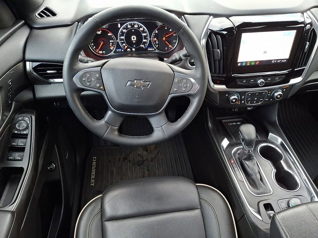 Used 2024 Chevrolet Traverse Premier w/ Redline Edition image 12