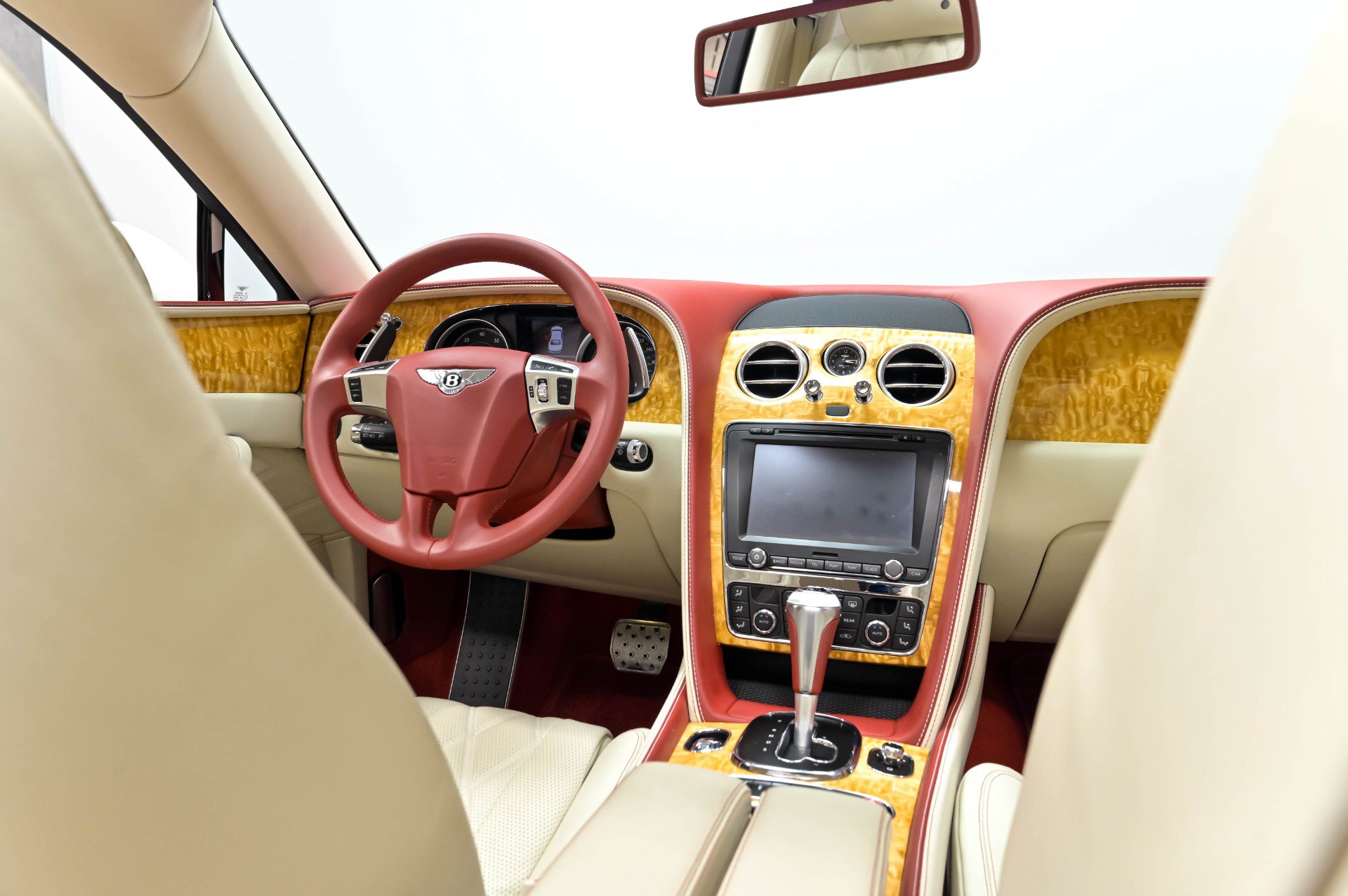 Used 2016 Bentley Flying Spur W12 AWD/4WD image 36