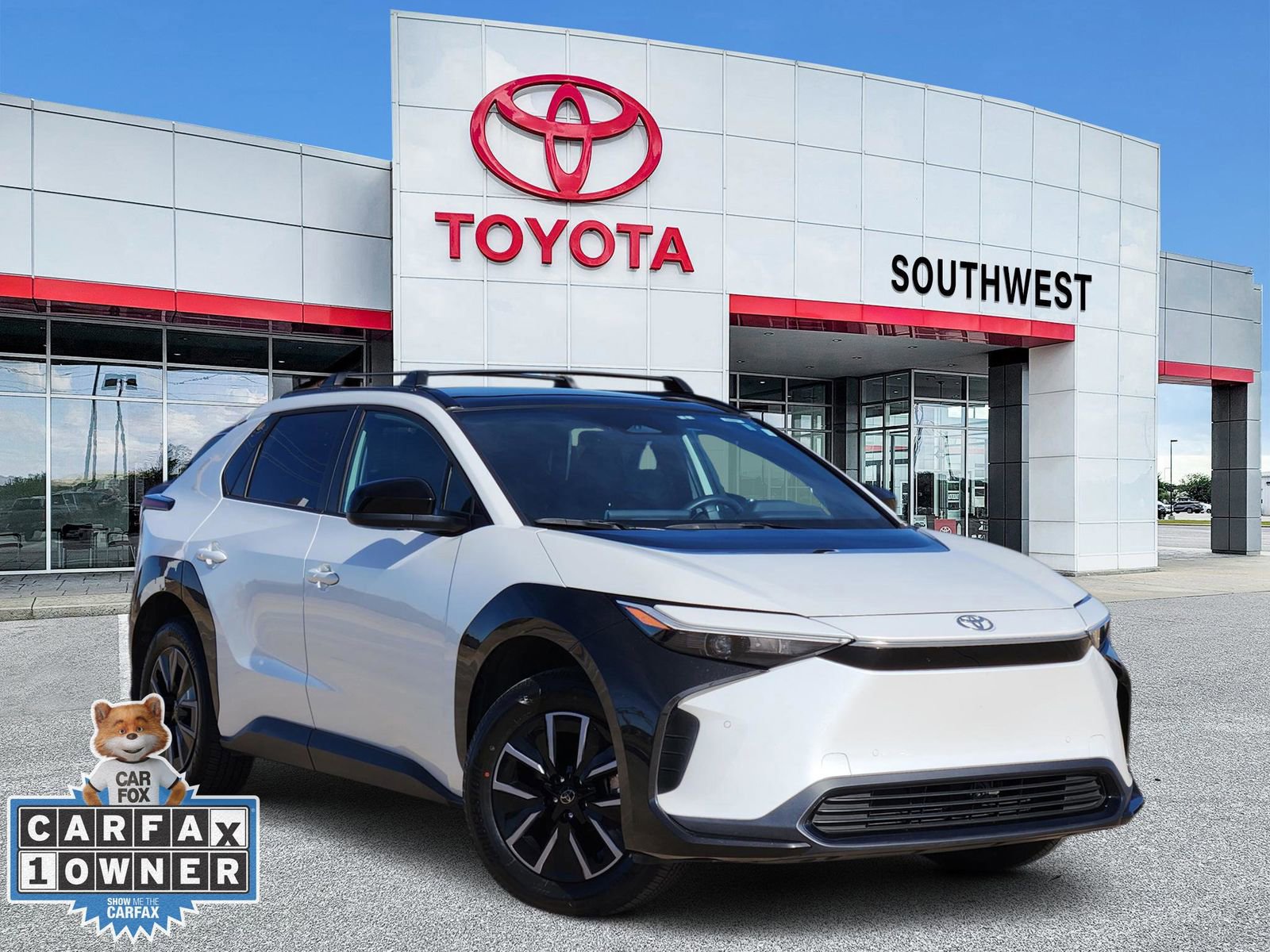 Used 2024 Toyota bZ4X XLE w/ Weather Package