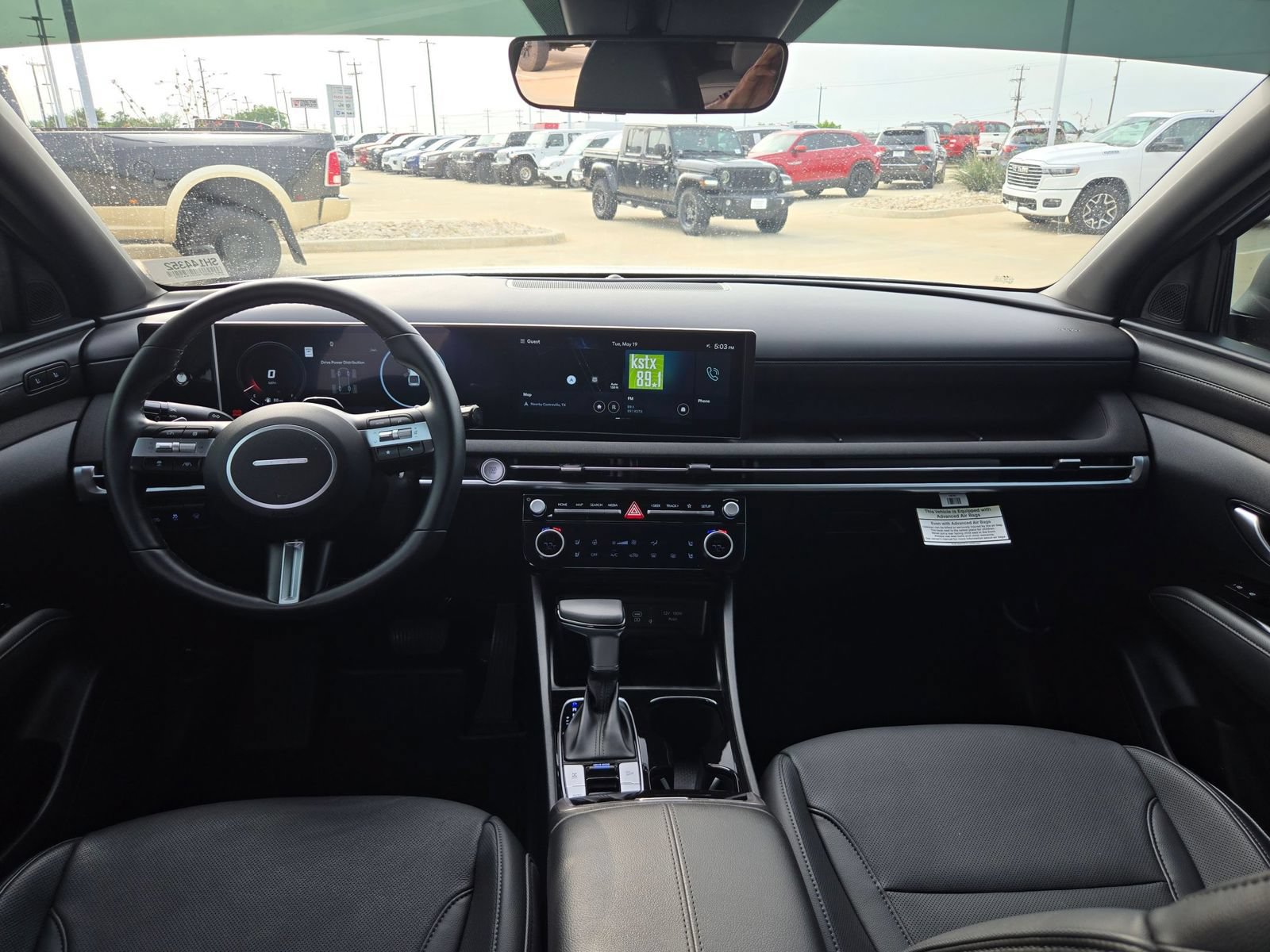 Used 2025 Hyundai Santa Cruz Limited AWD/4WD image 15