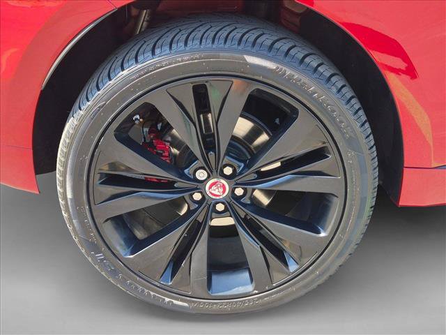 Used 2017 Jaguar F-PACE S AWD/4WD image 23