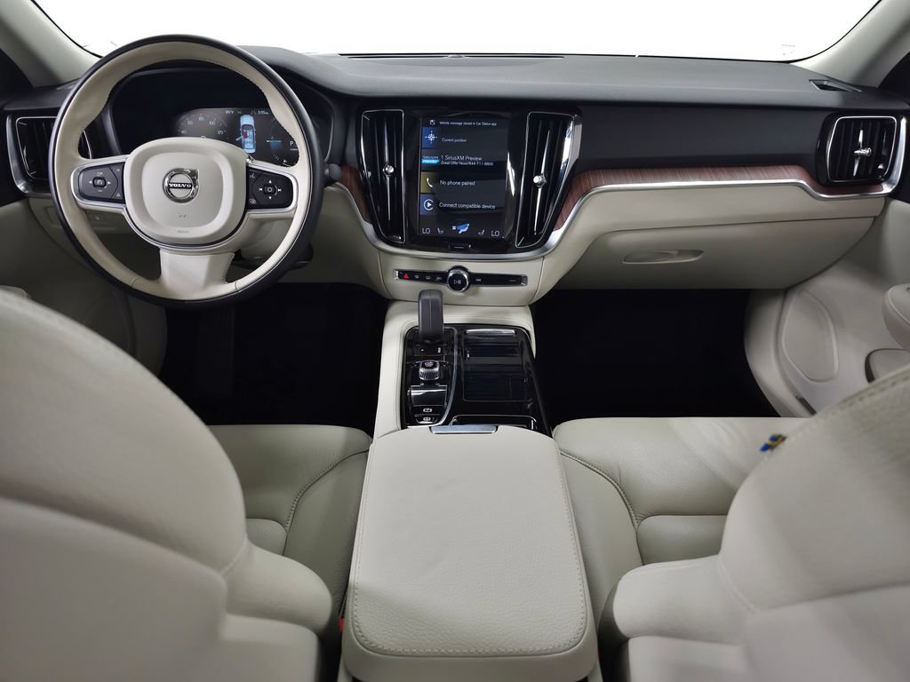 Certified 2022 Volvo S60 T8 R-Design Expression w/ Advanced Package AWD/4WD image 14