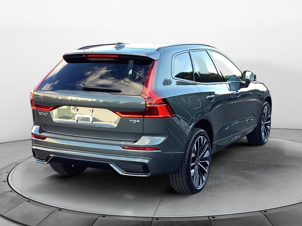 New 2027 Volvo XC60 T8 Ultra AWD/4WD image 7