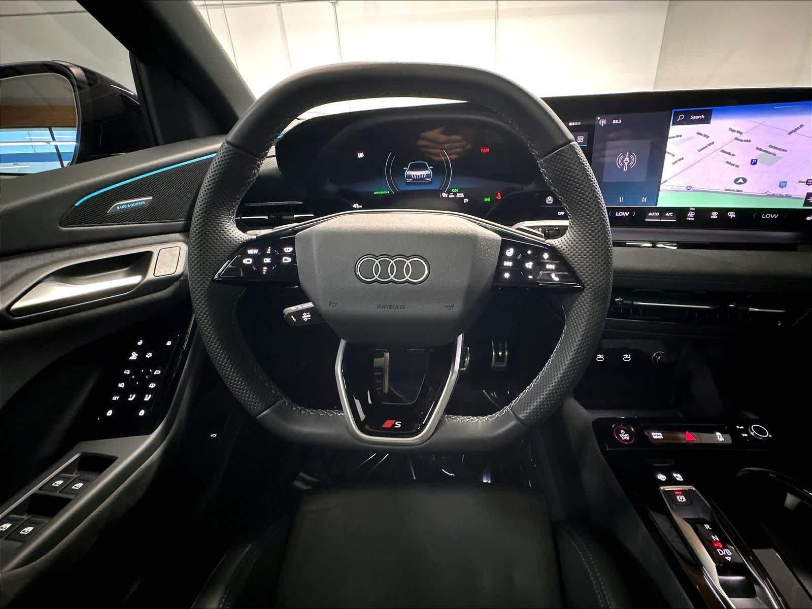 Certified 2025 Audi SQ6 e-tron Prestige w/ Black Edition One AWD/4WD image 9