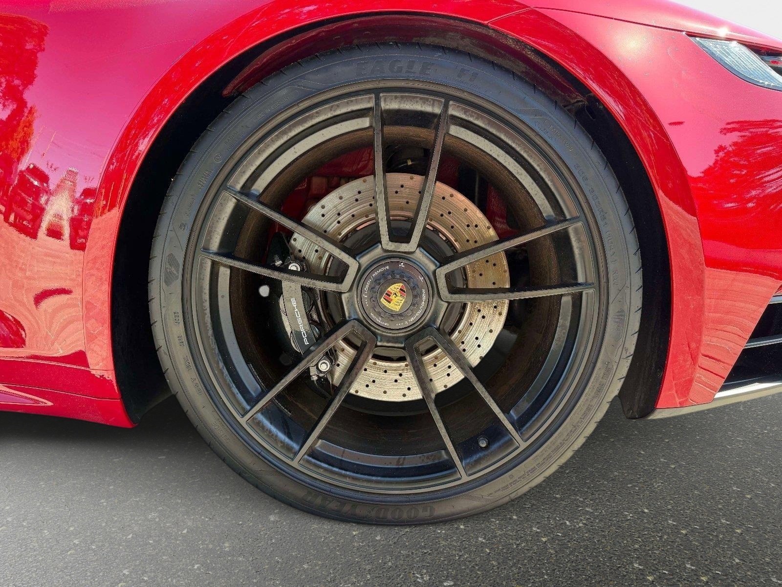 Used 2024 Porsche 911 Carrera 4 GTS w/ Premium Package image 16