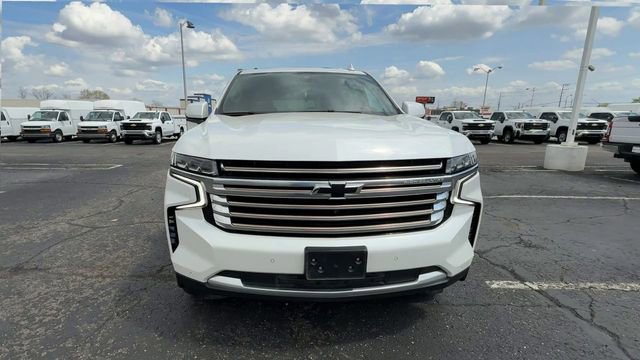 Used 2022 Chevrolet Tahoe High Country AWD/4WD image 3