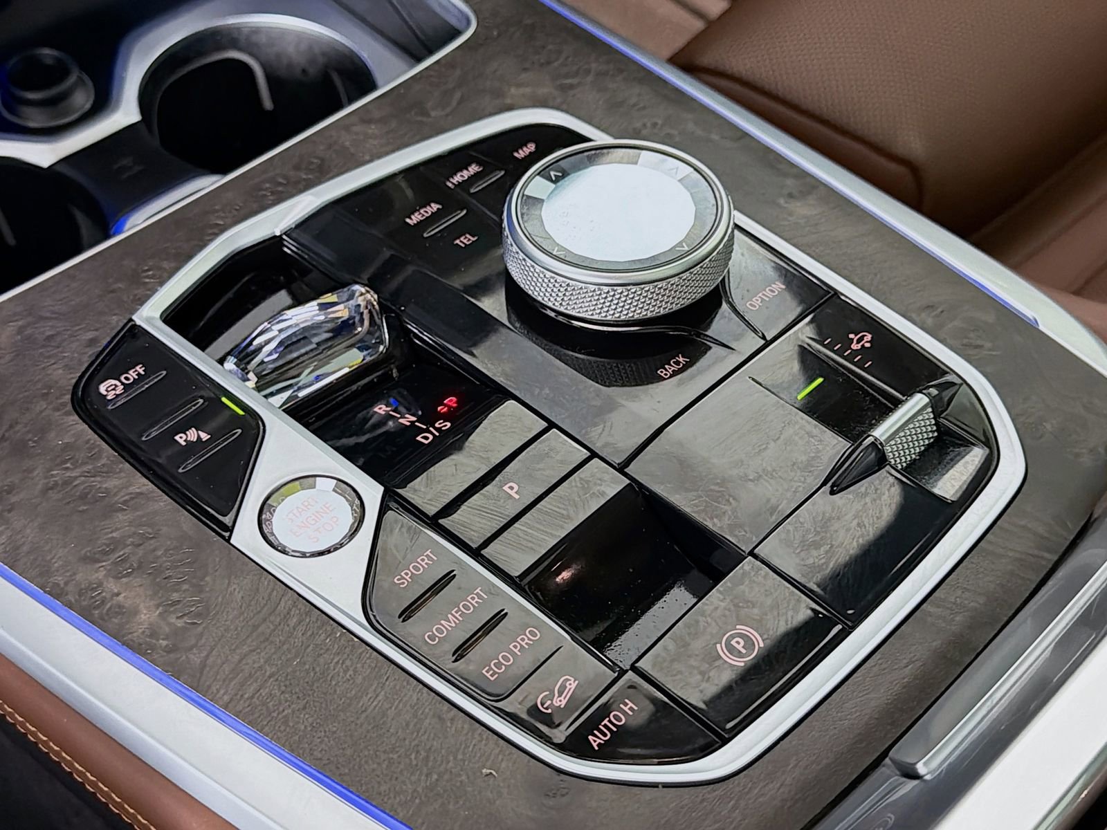 Used 2025 BMW X7 xDrive40i w/ Executive Package image 20