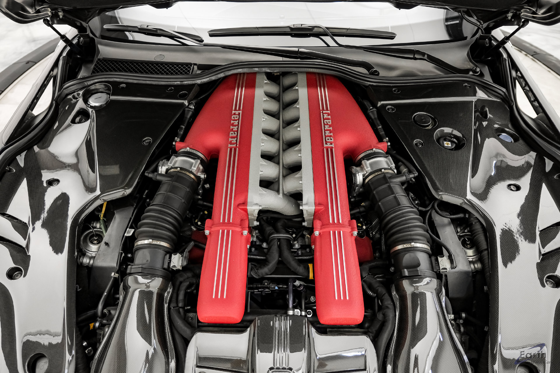 Used 2014 Ferrari F12 Berlinetta RWD image 3
