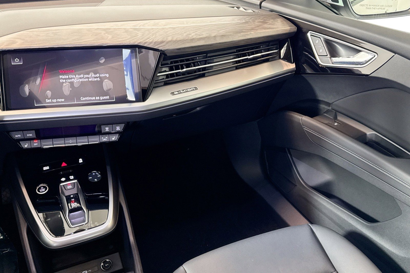 New 2026 Audi Q4 e-tron Premium image 20