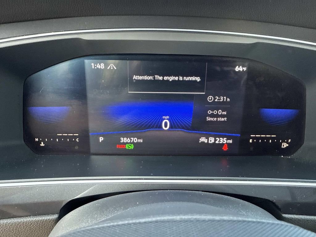 Used 2022 Volkswagen Tiguan SE R-Line image 41