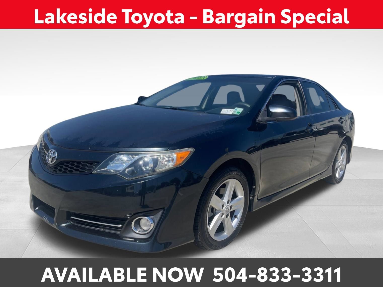 Used 2012 Toyota Camry SE image 1