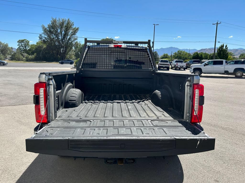 Used 2024 Ford F350 Lariat w/ Lariat Ultimate Package AWD/4WD image 7