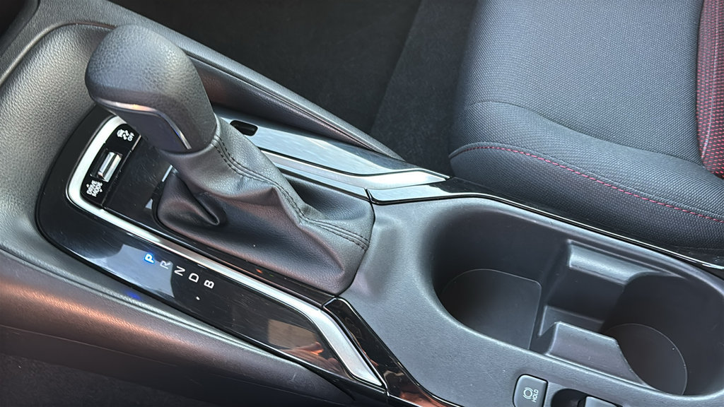Used 2025 Toyota Corolla SE FWD image 22