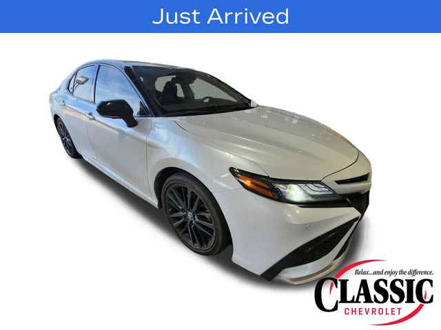 Used 2023 Toyota Camry XSE w/ Navigation Package FWD image 1