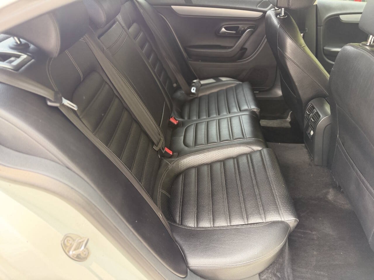 Used 2015 Volkswagen CC Sport FWD image 11